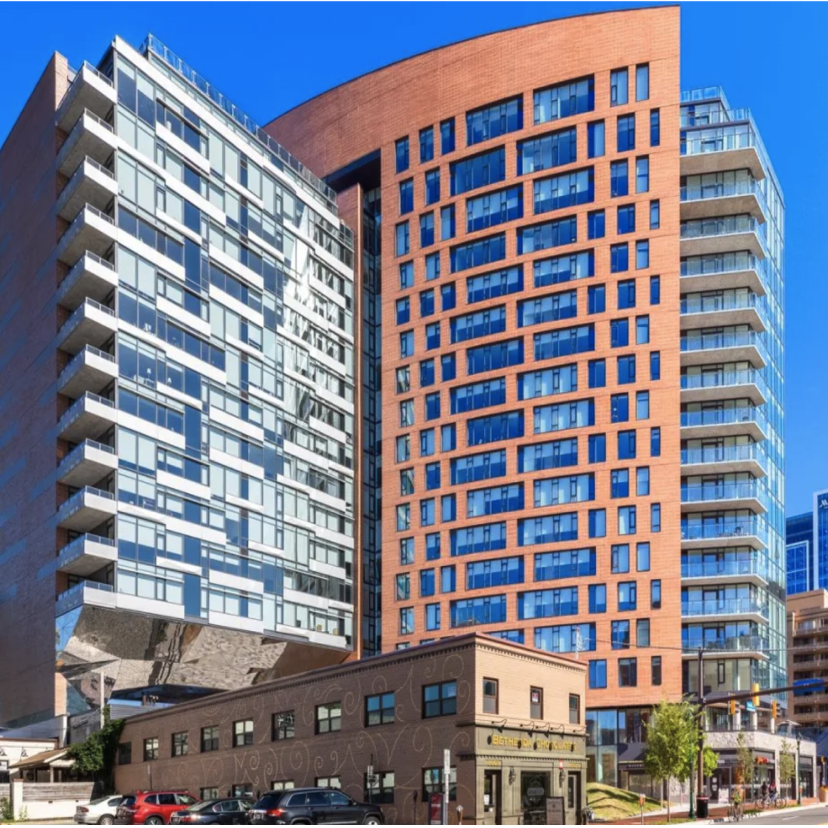 Bethesda_Audience_Left